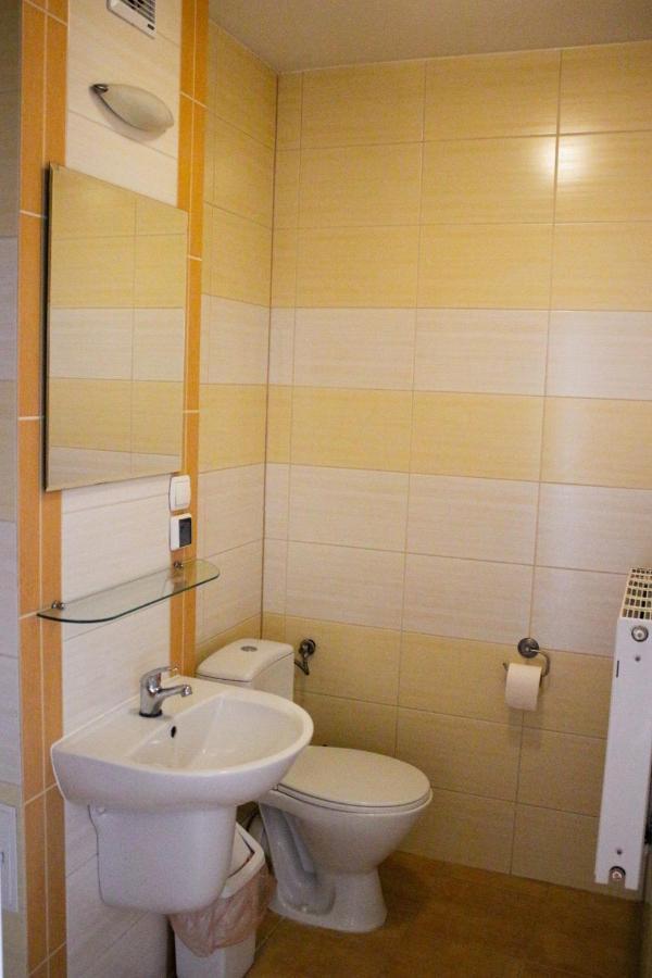 Pensjonat 4 Pory Roku Duszniki Zdrój Exterior foto